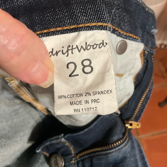 Driftwood Marilyn Lila Rose Embroidered Jeans 28 EUC - Picture 8 of 11